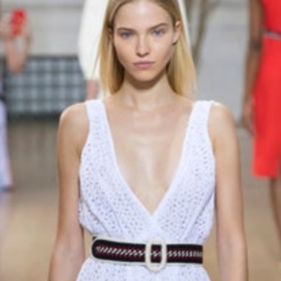 ◇$3990 OSCAR DE LA RENTA NEW GORGEOUS WHITE EYELET MIDI RUNWAY DRESS US 4 - Picture 8 of 13